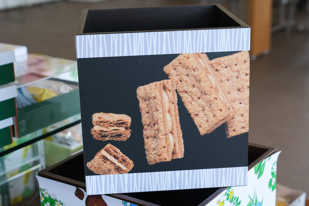 日本北海道｜六花亭富良野店 Campana．座落於葡萄園的絕美景觀，富良野落地窗咖啡館 @飛天璇的口袋