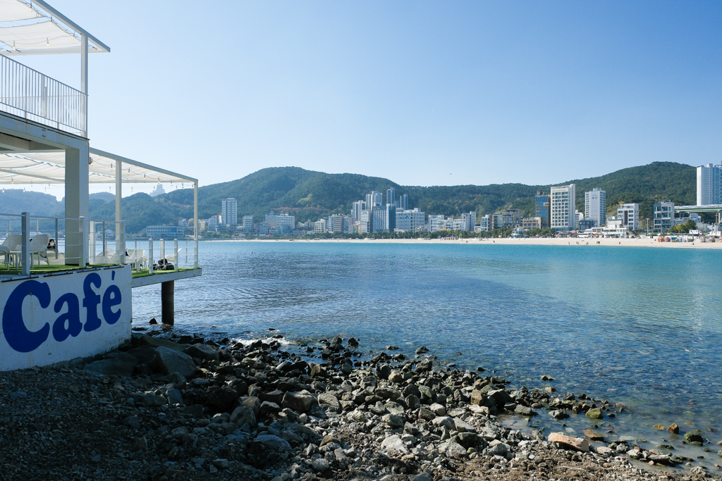 韓國釜山|松亭海水浴場.釜山純白貝殼灣沙灘,散步到竹島公園松日亭 @飛天璇的口袋 韓國釜山|松亭海水浴場.釜山純白貝殼灣沙灘,散步到竹島公園松日亭 @飛天璇的口袋