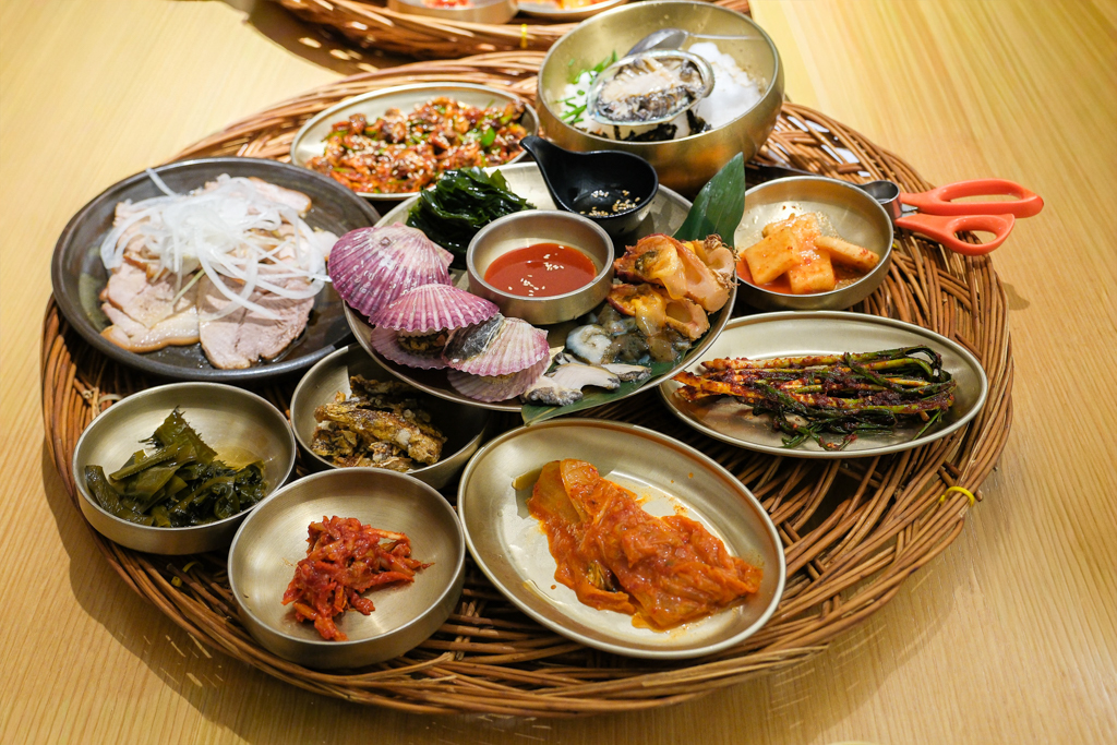 韓國釜山|機張末家鮑魚粥 日光店.超浮誇的海鮮饗宴,釜山鮮美好吃的鮑魚粥 @飛天璇的口袋 韓國釜山|機張末家鮑魚粥 日光店.超浮誇的海鮮饗宴,釜山鮮美好吃的鮑魚粥 @飛天璇的口袋