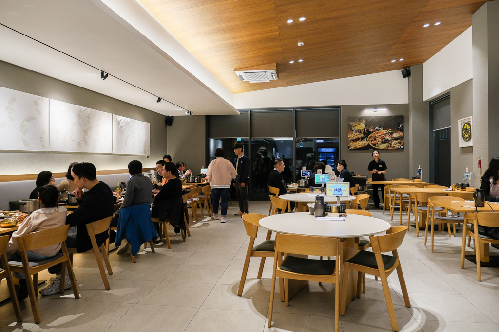 韓國釜山|機張末家鮑魚粥 日光店.超浮誇的海鮮饗宴,釜山鮮美好吃的鮑魚粥 @飛天璇的口袋 韓國釜山|機張末家鮑魚粥 日光店.超浮誇的海鮮饗宴,釜山鮮美好吃的鮑魚粥 @飛天璇的口袋