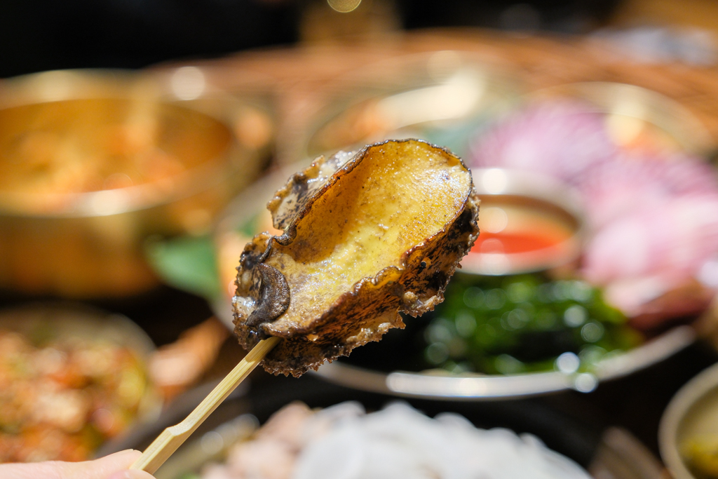 韓國釜山|機張末家鮑魚粥 日光店.超浮誇的海鮮饗宴,釜山鮮美好吃的鮑魚粥 @飛天璇的口袋 韓國釜山|機張末家鮑魚粥 日光店.超浮誇的海鮮饗宴,釜山鮮美好吃的鮑魚粥 @飛天璇的口袋