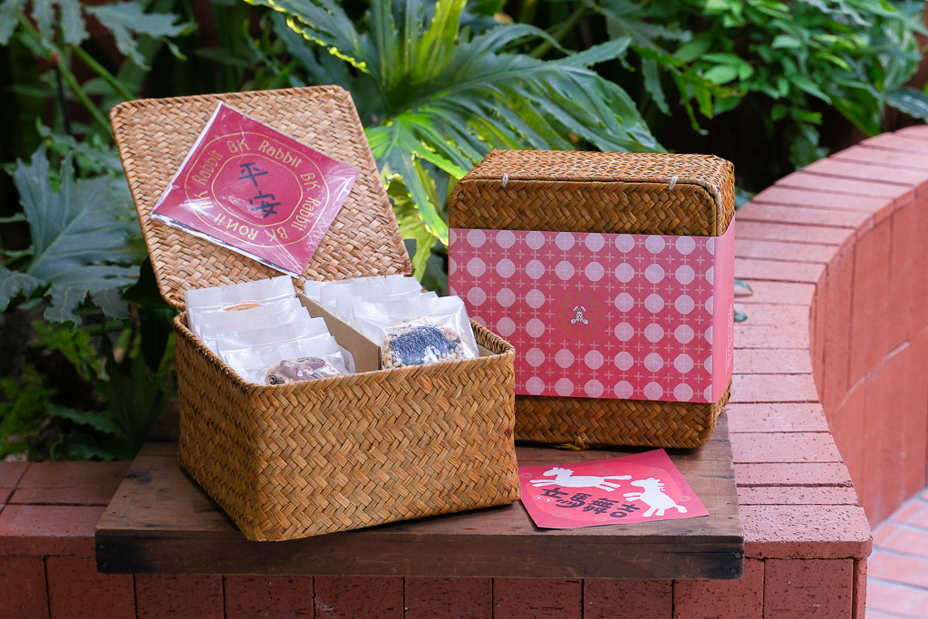 【2026台中伴手禮】BK.Rabbit 黑色小白兔．重溫童年外婆家的味道，台中2026年節禮盒推薦 @飛天璇的口袋