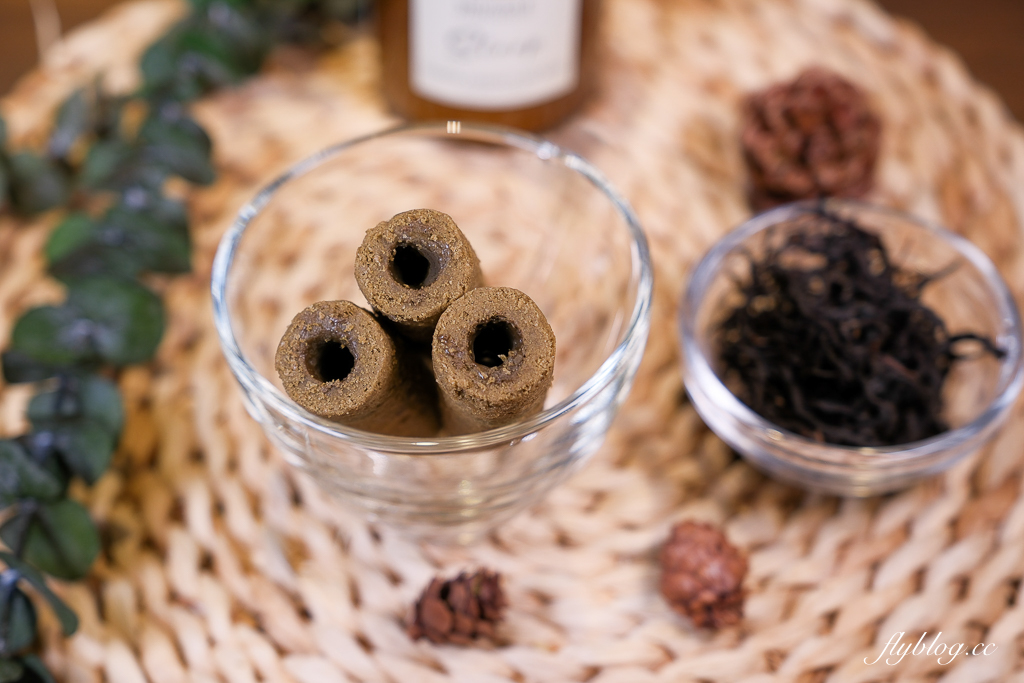 【青鳥旅行】人氣灌餡蛋捲禮盒，台中十大伴手禮金口碑獎，2026新春禮盒上市 @飛天璇的口袋