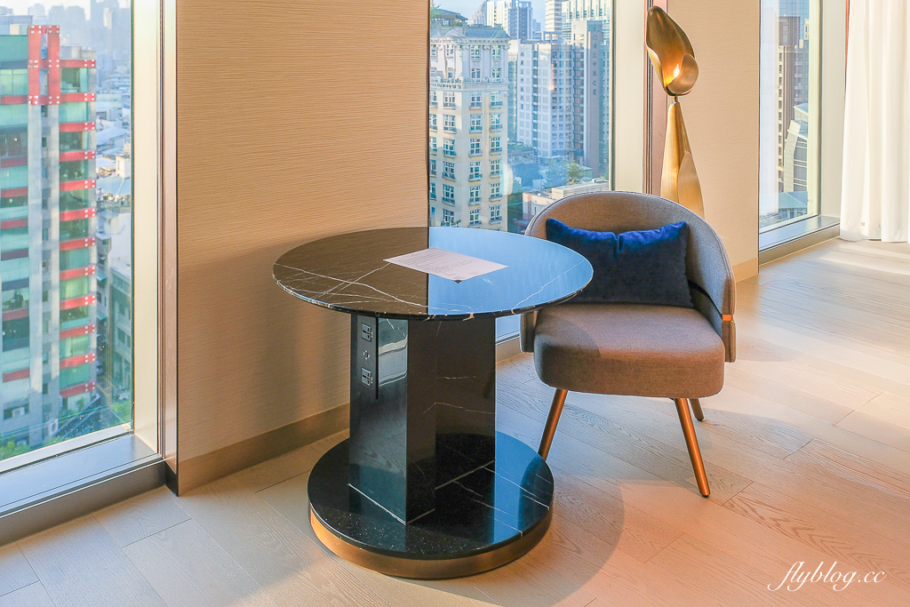 台中西區｜臺中勤美洲際酒店．台中首間國際級飯店，開箱奢華房間與餐廳 @飛天璇的口袋