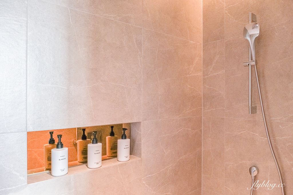 台中西區｜臺中勤美洲際酒店．台中首間國際級飯店，開箱奢華房間與餐廳 @飛天璇的口袋