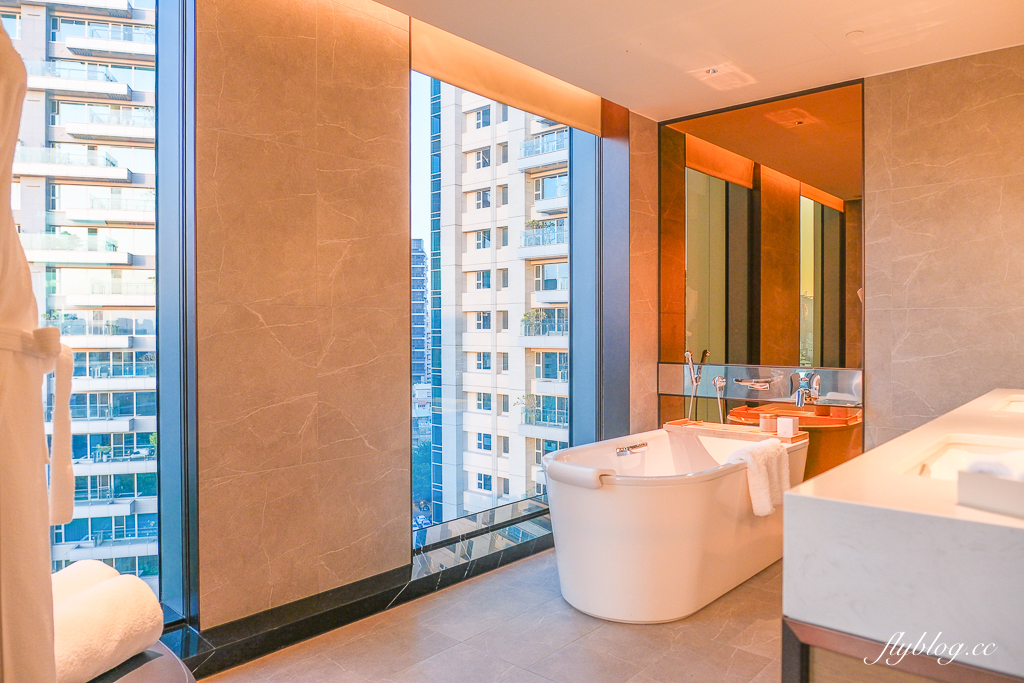 台中西區｜臺中勤美洲際酒店．台中首間國際級飯店，開箱奢華房間與餐廳 @飛天璇的口袋