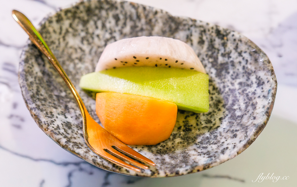 台中西區｜臺中勤美洲際酒店．台中首間國際級飯店，開箱奢華房間與餐廳 @飛天璇的口袋