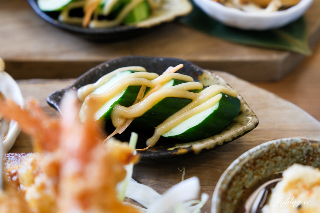 台中西區｜莯莯朝朝小食院．台中日式定食專賣，吃得到日式烤飯糰 @飛天璇的口袋