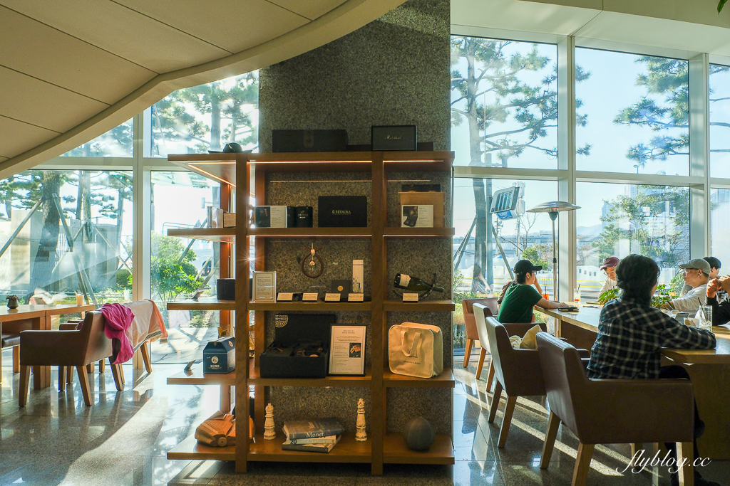 韓國釜山｜釜山柏悅酒店 PARK HYATT BUSAN．海雲台下午茶咖啡廳，正對海雲台電影大道 @飛天璇的口袋