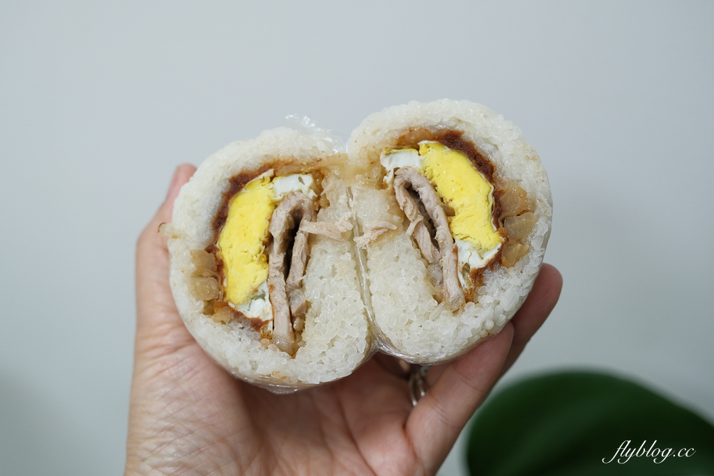 台中北區｜日日利海盜飯糰．貴的跟搶劫沒兩樣，一賣40年的一中街飯糰 @飛天璇的口袋