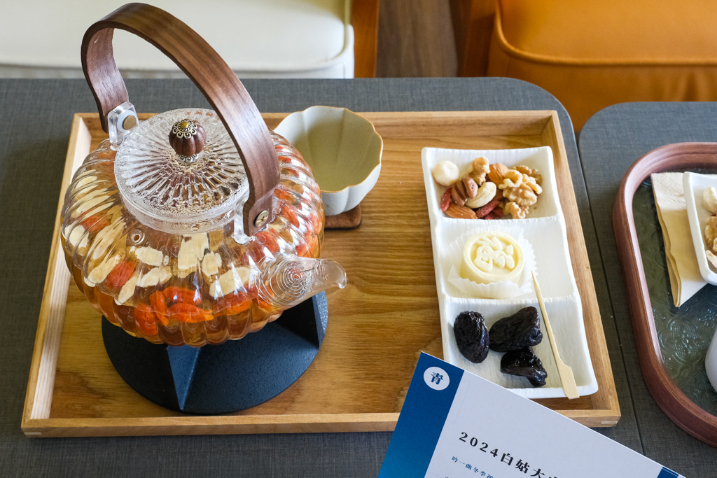 台中西屯｜那日那茶．田野間的中式茶屋，在庭院圍爐煮茶 @飛天璇的口袋