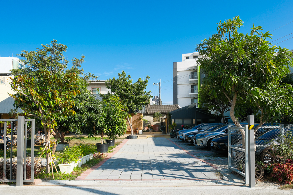 台中西屯｜那日那茶．田野間的中式茶屋，在庭院圍爐煮茶 @飛天璇的口袋