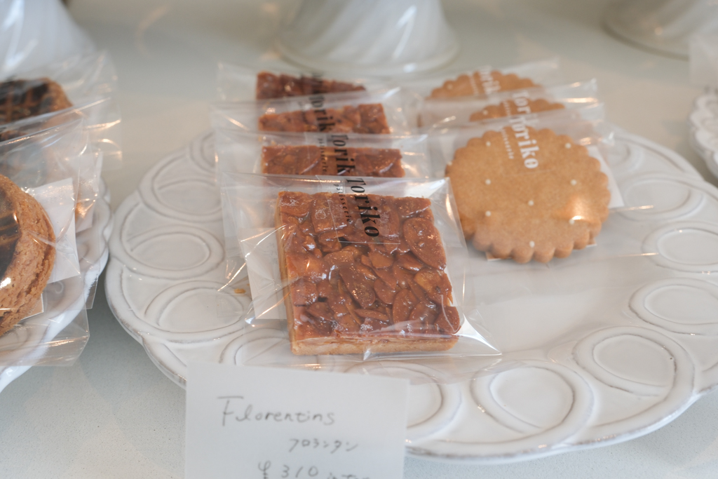 日本北海道｜pâtisserie Toriko トリコ．美瑛鎮上法式甜點店，必點人氣可麗露 @飛天璇的口袋