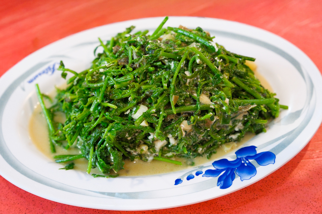 苗栗頭份｜永昇客家小館．一桌2500不到還打包，餐點份量多CP值高，白飯免費吃到飽 @飛天璇的口袋