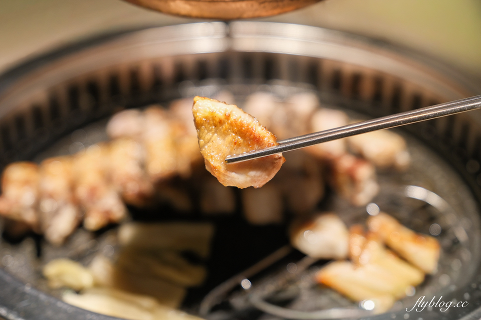 韓國釜山｜烏龜小區釜山Yeondo店．影島高CP值烤肉店，一個人均消不到500台幣 @飛天璇的口袋