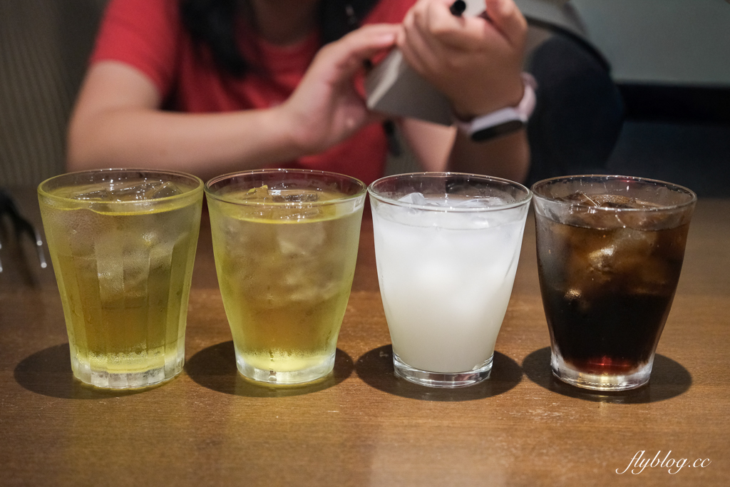 日本北海道｜炭火ホルモン きくち家．旭川人氣燒肉餐廳，必點各式鹽味內臟類 @飛天璇的口袋