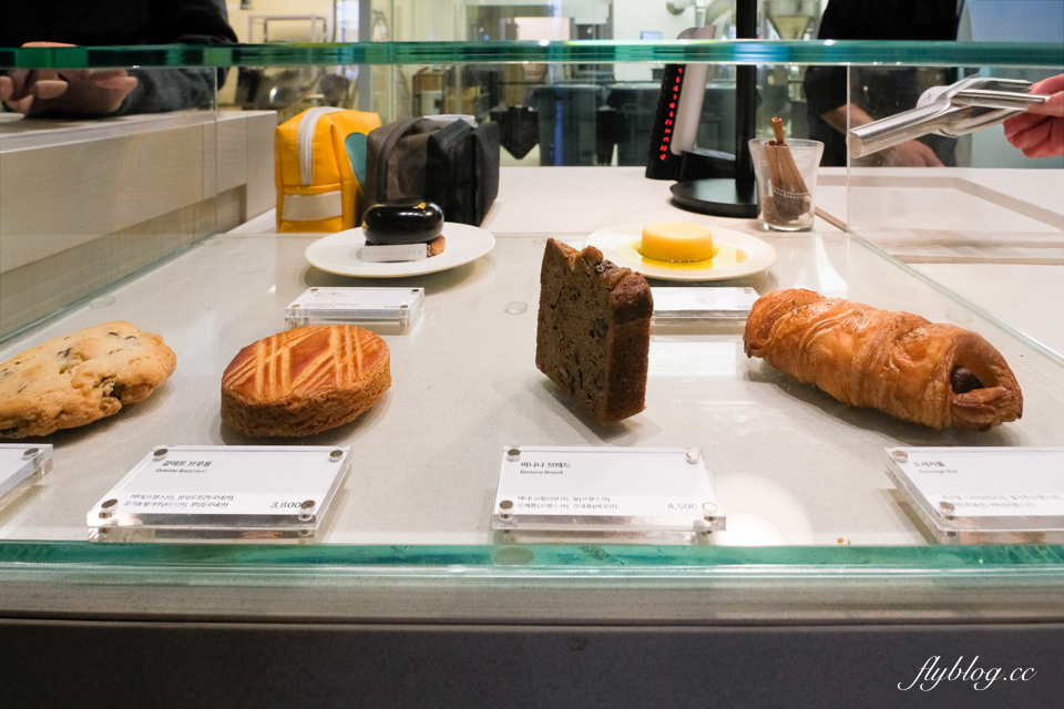 韓國釜山|MOMOS COFFEE.韓國首位世界咖啡師冠軍,影島倉庫風咖啡館推薦 @飛天璇的口袋 韓國釜山|MOMOS COFFEE.韓國首位世界咖啡師冠軍,影島倉庫風咖啡館推薦 @飛天璇的口袋