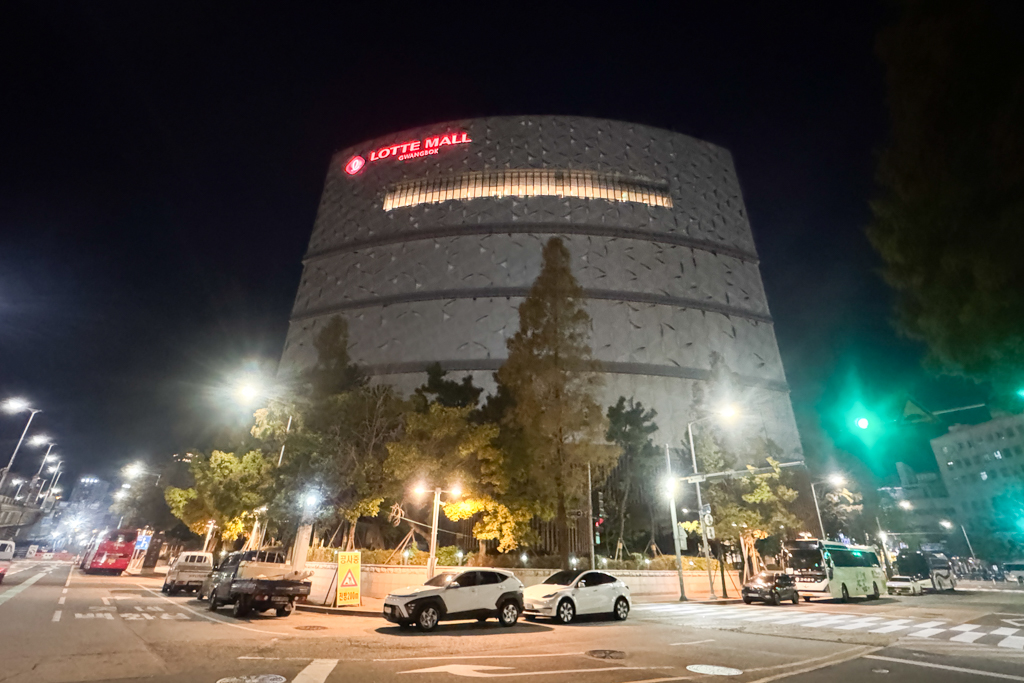 韓國釜山｜Connect Busan Hotel．南浦洞地鐵步行5分鐘，鄰近樂天百貨購物方便 @飛天璇的口袋