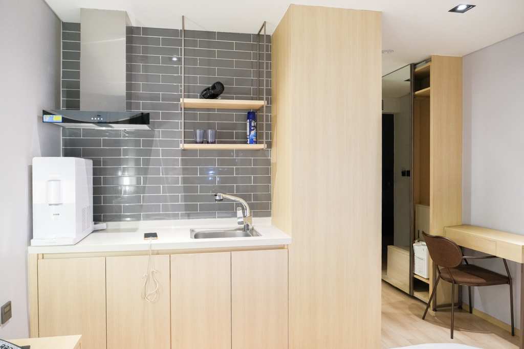 韓國釜山｜Connect Busan Hotel．南浦洞地鐵步行5分鐘，鄰近樂天百貨購物方便 @飛天璇的口袋