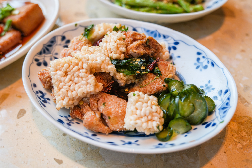 台中北屯｜豐生茶館 梅川東店．萬客什鍋新茶飲品牌，從早上營業到凌晨宵夜場 @飛天璇的口袋