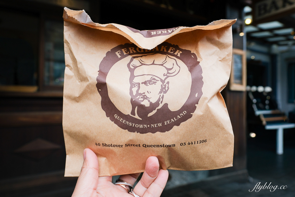 紐西蘭南島｜Fergbaker．皇后鎮漢堡老闆開的，香草奶油甜甜圈一定要吃 @飛天璇的口袋