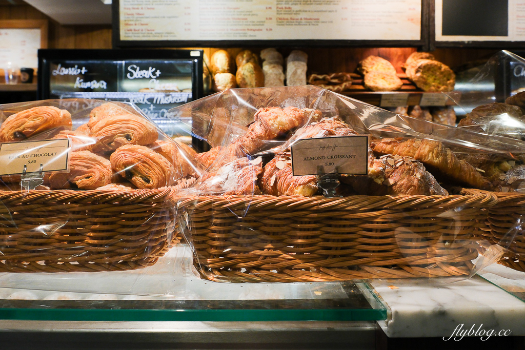 紐西蘭南島｜Fergbaker．皇后鎮漢堡老闆開的，香草奶油甜甜圈一定要吃 @飛天璇的口袋