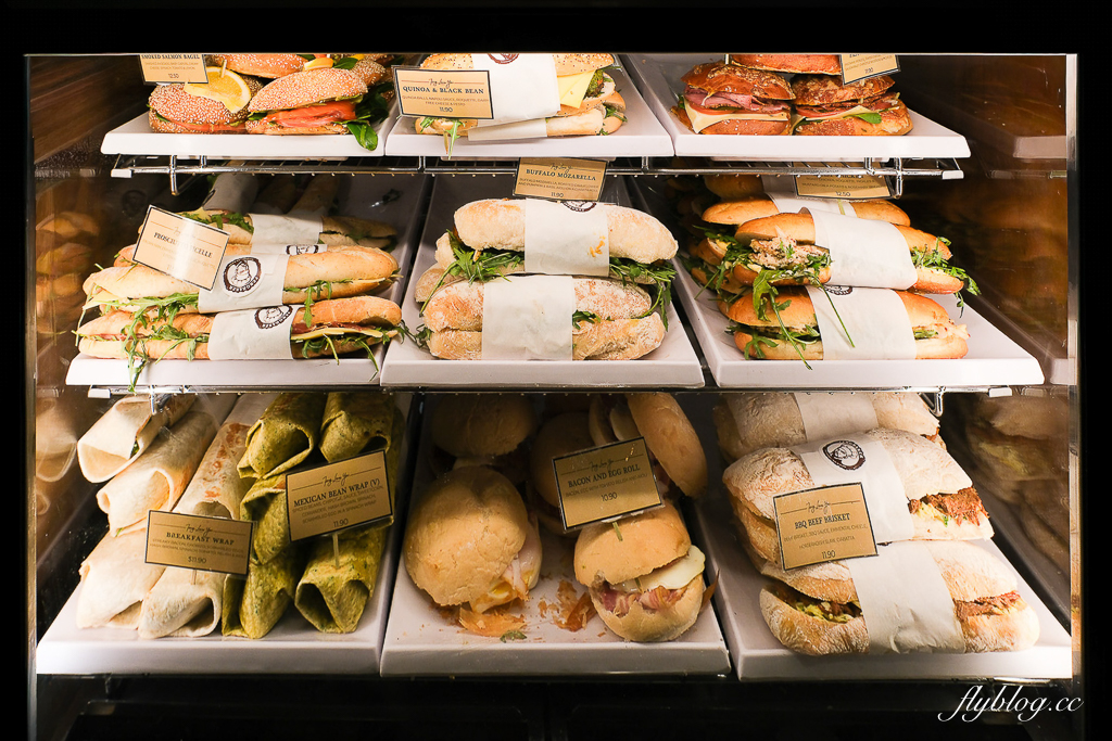 紐西蘭南島｜Fergbaker．皇后鎮漢堡老闆開的，香草奶油甜甜圈一定要吃 @飛天璇的口袋