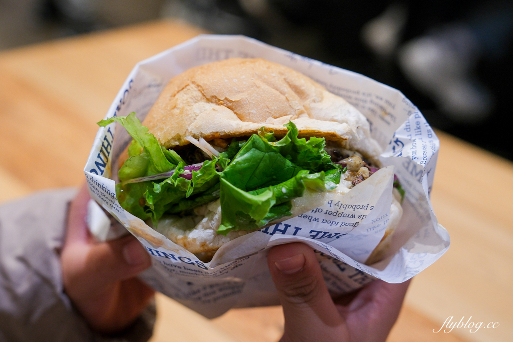 紐西蘭南島|Fergburger.CNN評為全世界最好吃的漢堡,紐西蘭皇后鎮必吃美食推薦 @飛天璇的口袋 紐西蘭南島|Fergburger.CNN評為全世界最好吃的漢堡,紐西蘭皇后鎮必吃美食推薦 @飛天璇的口袋