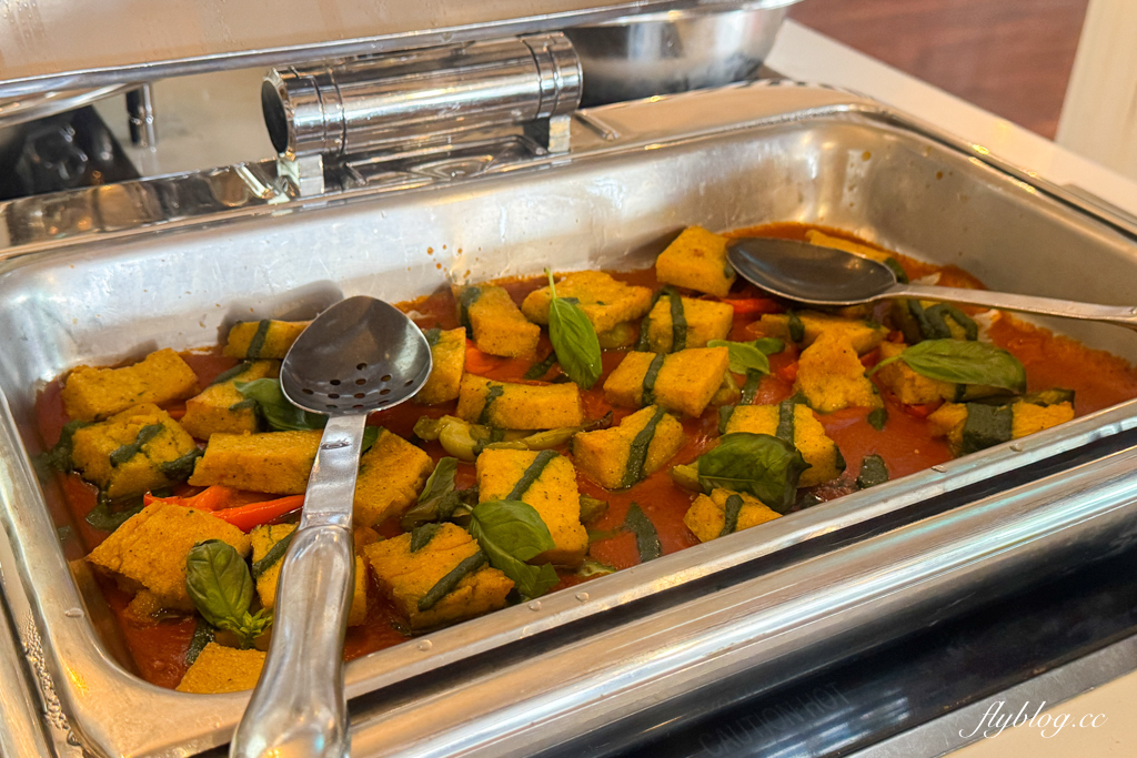 紐西蘭南島｜TSS 恩斯羅號蒸汽船遊船．瓦爾特峰BBQ百匯吃到飽，一飽皇后鎮瓦卡蒂普湖之美 @飛天璇的口袋