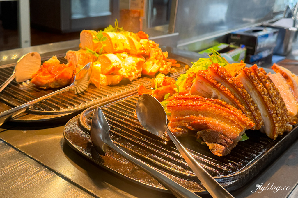 紐西蘭南島｜TSS 恩斯羅號蒸汽船遊船．瓦爾特峰BBQ百匯吃到飽，一飽皇后鎮瓦卡蒂普湖之美 @飛天璇的口袋