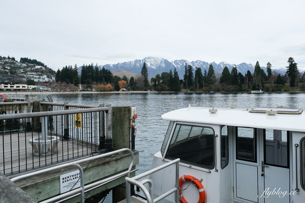 紐西蘭南島｜TSS 恩斯羅號蒸汽船遊船．瓦爾特峰BBQ百匯吃到飽，一飽皇后鎮瓦卡蒂普湖之美 @飛天璇的口袋
