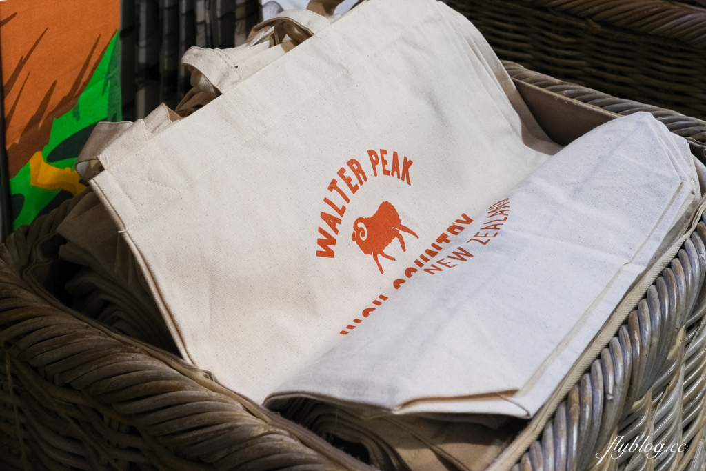 紐西蘭南島|TSS 恩斯羅號蒸汽船遊船.瓦爾特峰BBQ百匯吃到飽,一飽皇后鎮瓦卡蒂普湖之美 @飛天璇的口袋 紐西蘭南島|TSS 恩斯羅號蒸汽船遊船.瓦爾特峰BBQ百匯吃到飽,一飽皇后鎮瓦卡蒂普湖之美 @飛天璇的口袋