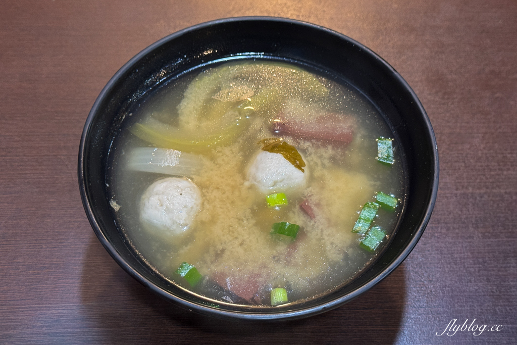 台中北屯｜南屯蕭爌肉飯．台中最多爌肉飯連鎖店，阮經天和多位名人都來朝聖 @飛天璇的口袋