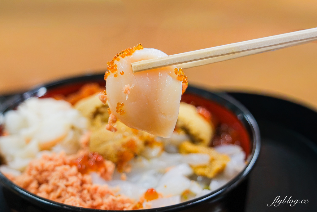日本北海道｜樺太食堂．稚內夏季限定美食，好吃又大碗的海膽丼飯 @飛天璇的口袋