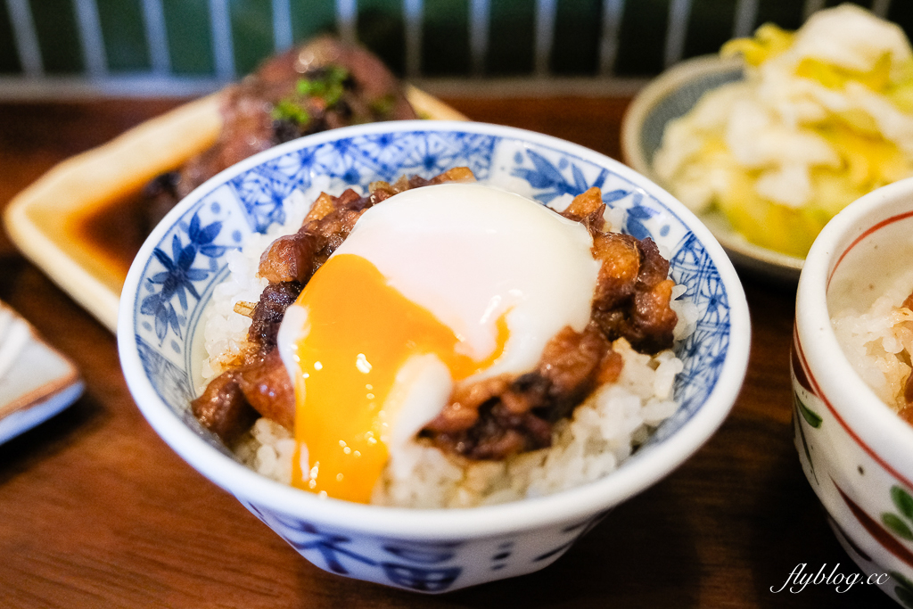 台中西屯|裡小樓小料理.榮獲米其林必比登和台灣500碗推薦,一個人也可以吃的台菜餐廳 @飛天璇的口袋 台中西屯|裡小樓小料理.榮獲米其林必比登和台灣500碗推薦,一個人也可以吃的台菜餐廳 @飛天璇的口袋