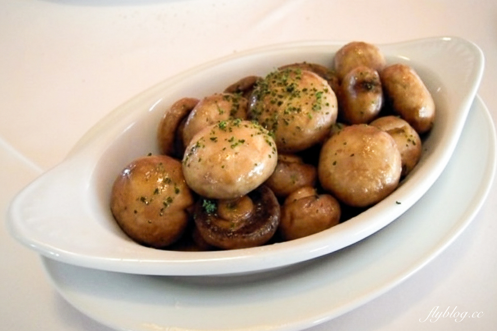 台中西屯|茹絲葵牛排餐廳 Ruth’s Chris.台中老字號牛排餐廳,坐擁26樓台中市景 @飛天璇的口袋 台中西屯|茹絲葵牛排餐廳 Ruth’s Chris.台中老字號牛排餐廳,坐擁26樓台中市景 @飛天璇的口袋