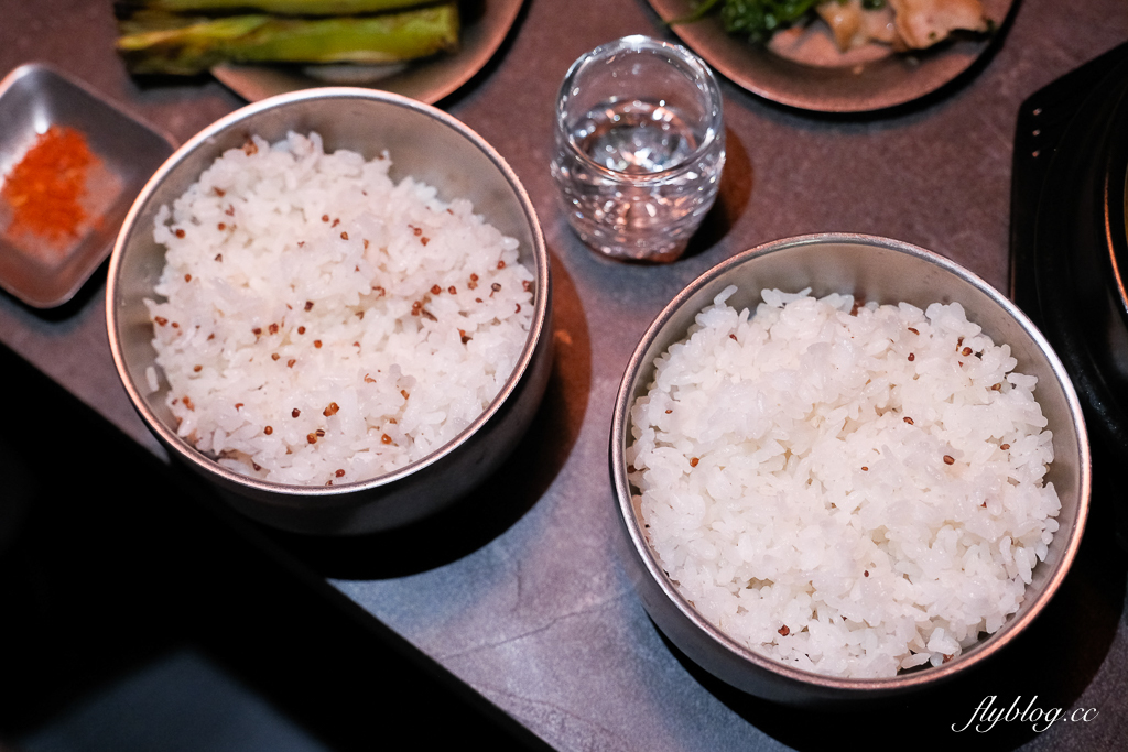 台中西區|聖水洞水芹燒酒屋.台中第一間水芹料理餐廳,很有韓國街頭餐廳氛圍感 @飛天璇的口袋 台中西區|聖水洞水芹燒酒屋.台中第一間水芹料理餐廳,很有韓國街頭餐廳氛圍感 @飛天璇的口袋