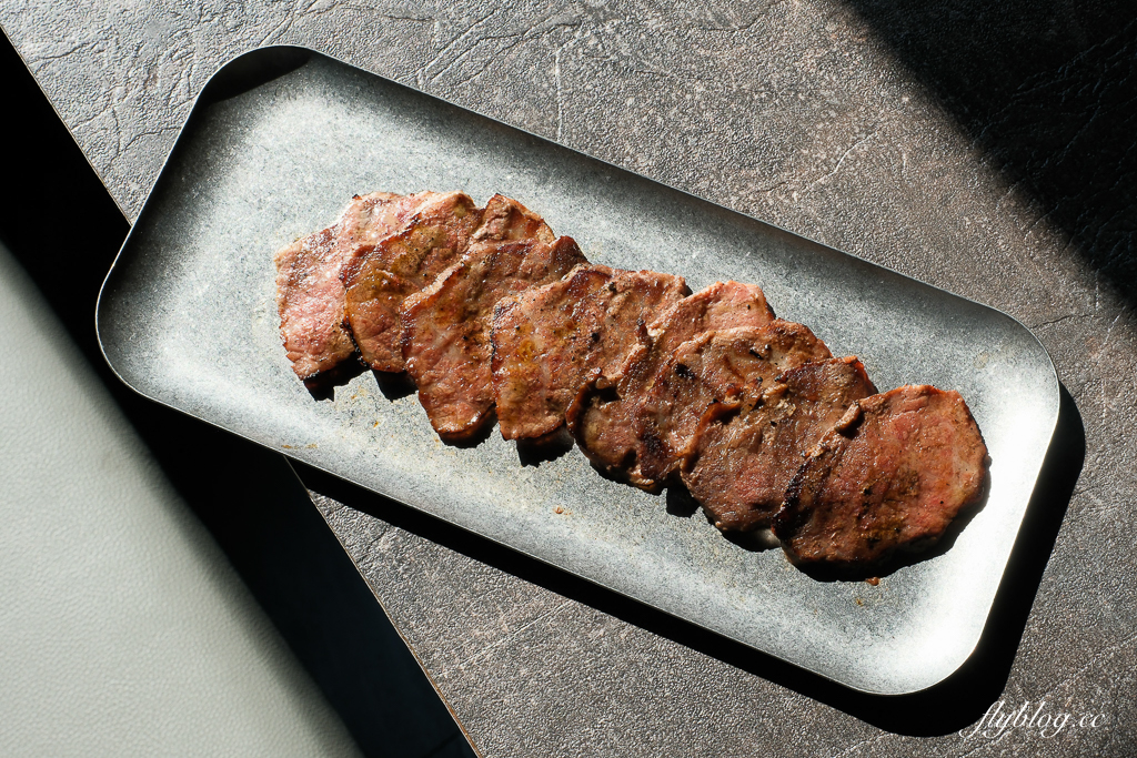 台中西區｜聖水洞水芹燒酒屋．台中第一間水芹料理餐廳，很有韓國街頭餐廳氛圍感 @飛天璇的口袋