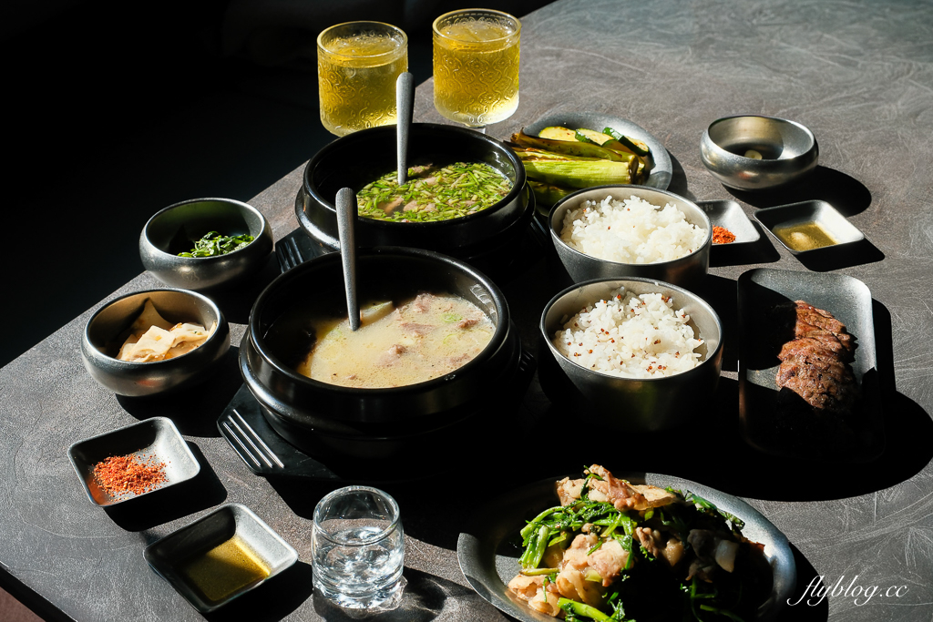 台中西區|聖水洞水芹燒酒屋.台中第一間水芹料理餐廳,很有韓國街頭餐廳氛圍感 @飛天璇的口袋 台中西區|聖水洞水芹燒酒屋.台中第一間水芹料理餐廳,很有韓國街頭餐廳氛圍感 @飛天璇的口袋