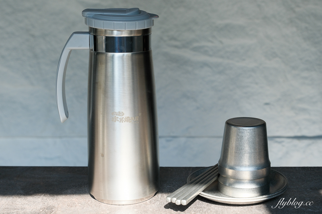 台中西區｜聖水洞水芹燒酒屋．台中第一間水芹料理餐廳，很有韓國街頭餐廳氛圍感 @飛天璇的口袋