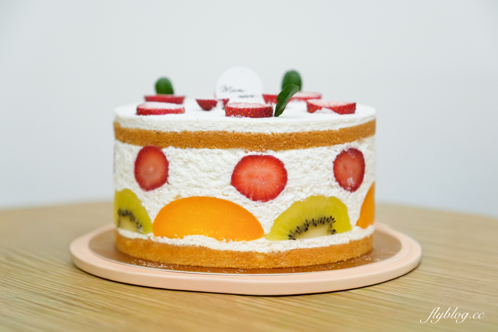 嘉義西區｜伴伴鬆餅：老宅賦與新生命，嘉義超人氣鬆餅店，等待絕對是值得的 @飛天璇的口袋