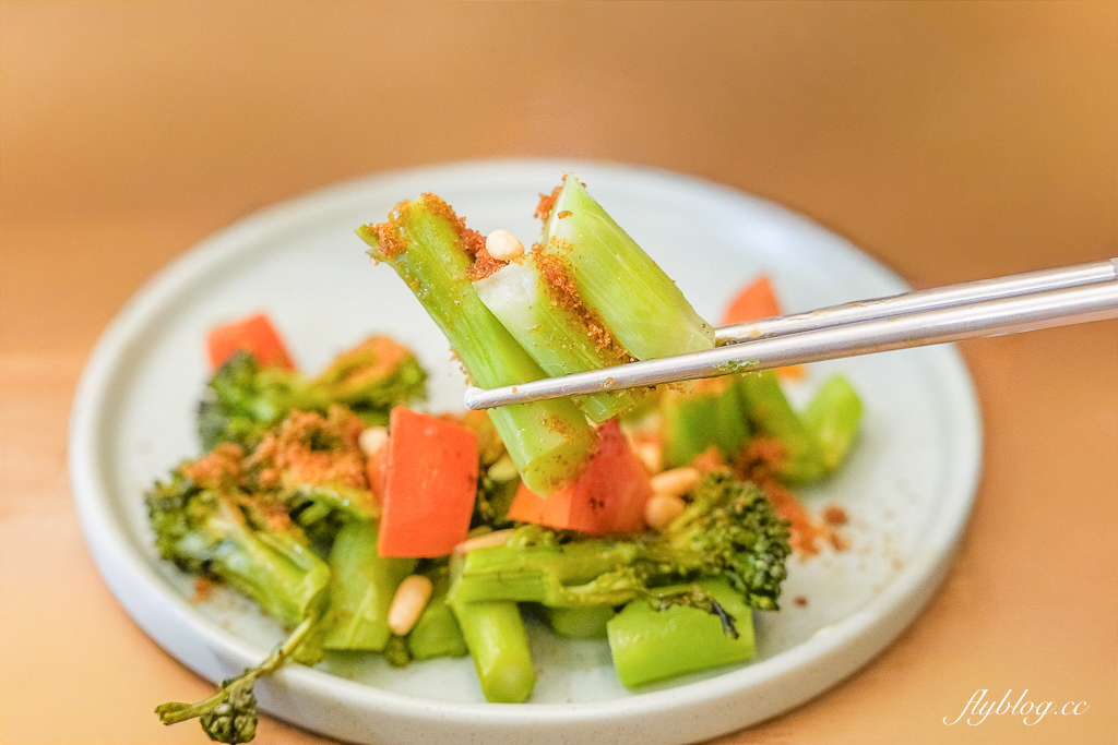 台中西區｜尤牧．從餐車到實體店面，四季時令食材米食料理 @飛天璇的口袋