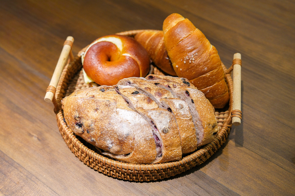 台中西屯｜PRESERVE 台中惠中店．Miacucina旗下早午餐，蔬食餐廳也是麵包店 @飛天璇的口袋