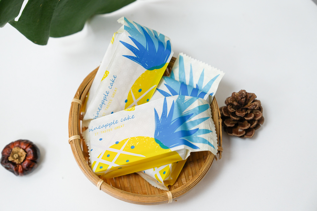 【2026台中年節禮盒】松鼠私藏甜點.台灣專屬的純土鳳梨酥美味,北海道風情的萊姆葡萄夾心餅乾 @飛天璇的口袋 【2026台中年節禮盒】松鼠私藏甜點.台灣專屬的純土鳳梨酥美味,北海道風情的萊姆葡萄夾心餅乾 @飛天璇的口袋