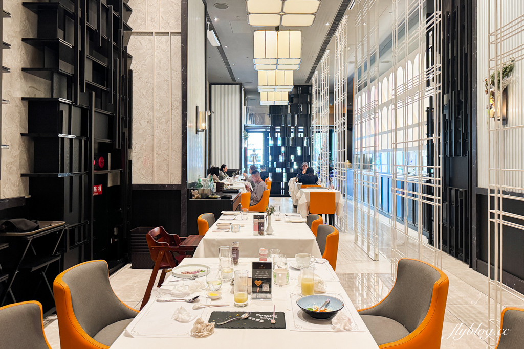 台中西屯｜雅室牛排 台中七期店．30年老字號牛排餐廳，商業午餐680元起 @飛天璇的口袋