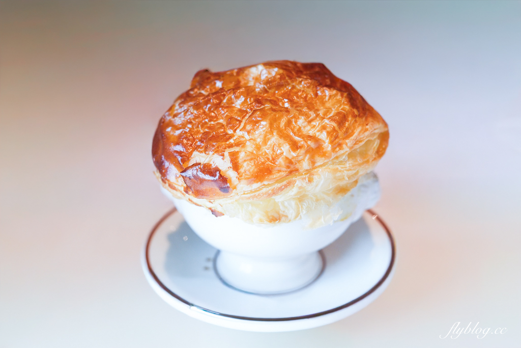 台中西屯｜雅室牛排 台中七期店．30年老字號牛排餐廳，商業午餐680元起 @飛天璇的口袋