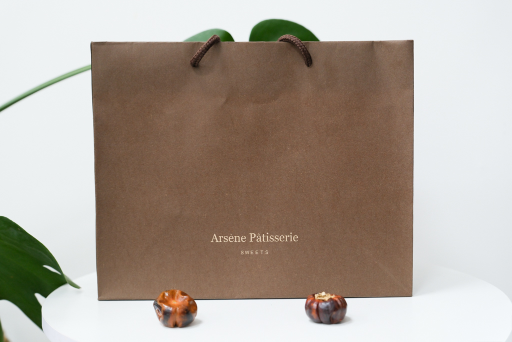 台中西屯｜亞森洋果子．台灣500甜推薦，勇奪4甜蜂蜜蛋糕，1甜草莓鮮奶油蛋糕 @飛天璇的口袋