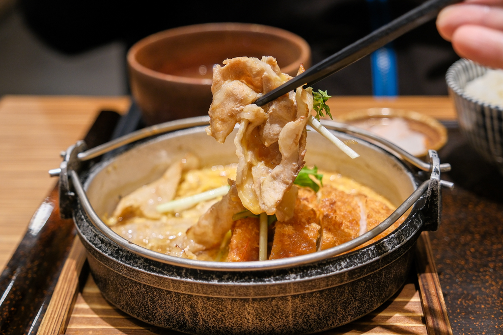 台中東區｜彌生軒．傳承日本一湯三菜文化，白飯湯品配菜免費續，台中Lalaport北棟5樓 @飛天璇的口袋