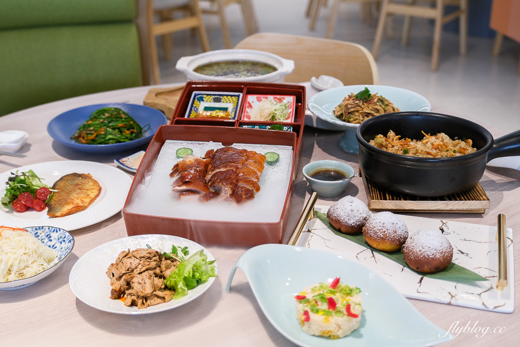 拿坡里義大利麵做法｜你也被日劇First Love初戀燒到嗎？主角最愛吃的拿坡里義大麵這麼做 @飛天璇的口袋