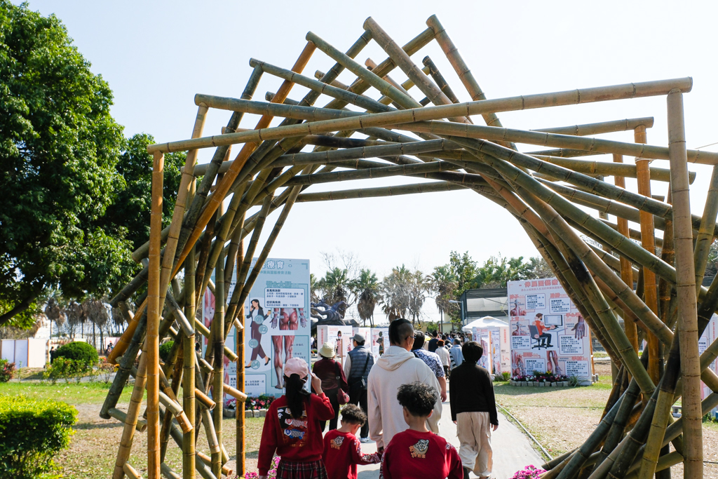 【2026花在彰化】溪州公園．20週年花城時旅，2/17~3/1活動熱鬧展開 @飛天璇的口袋